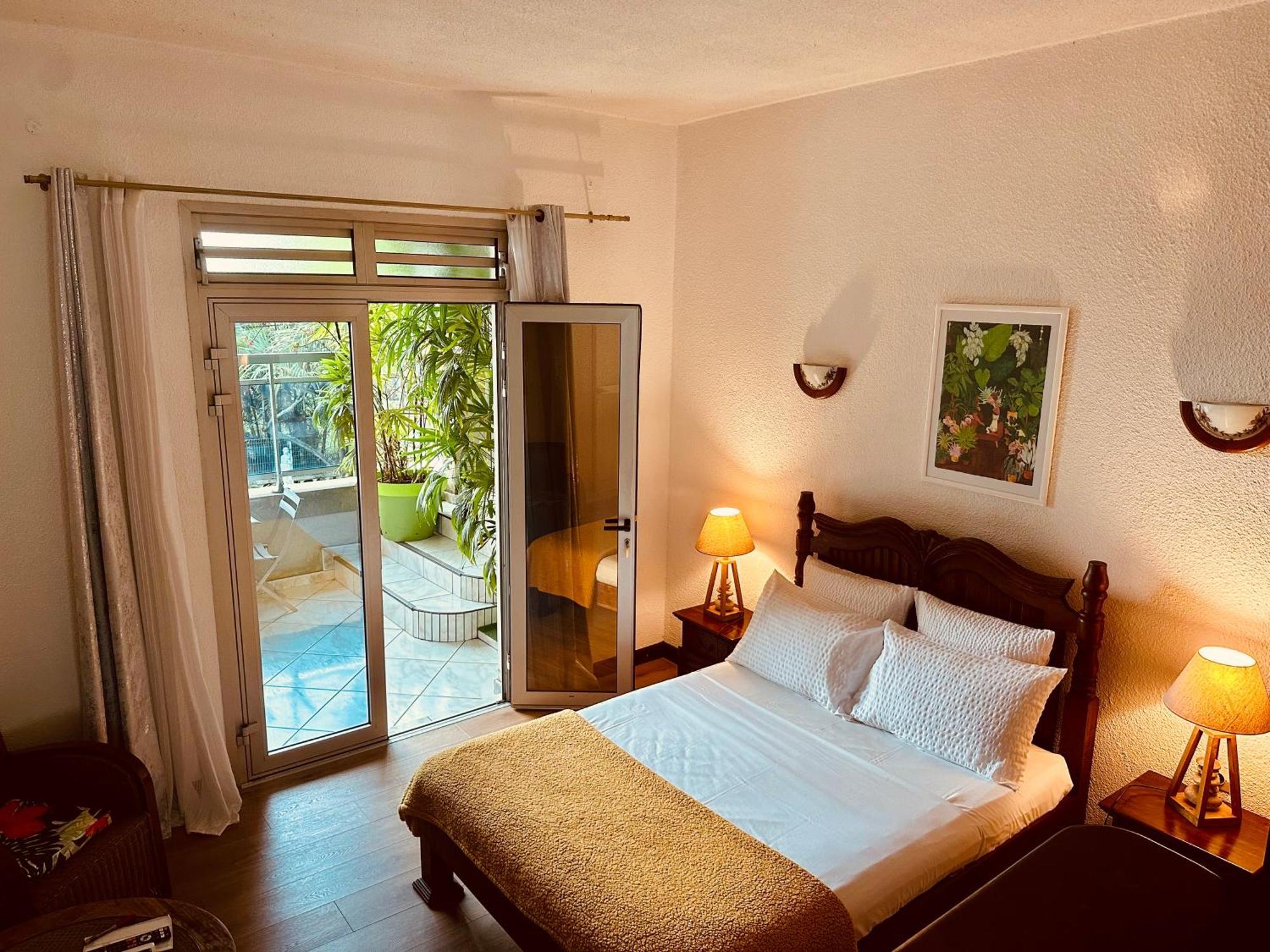 Hotel Residence Le Phoenix Saint Pierre Luaran gambar